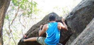 BOULDERING