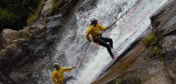 CANYONING